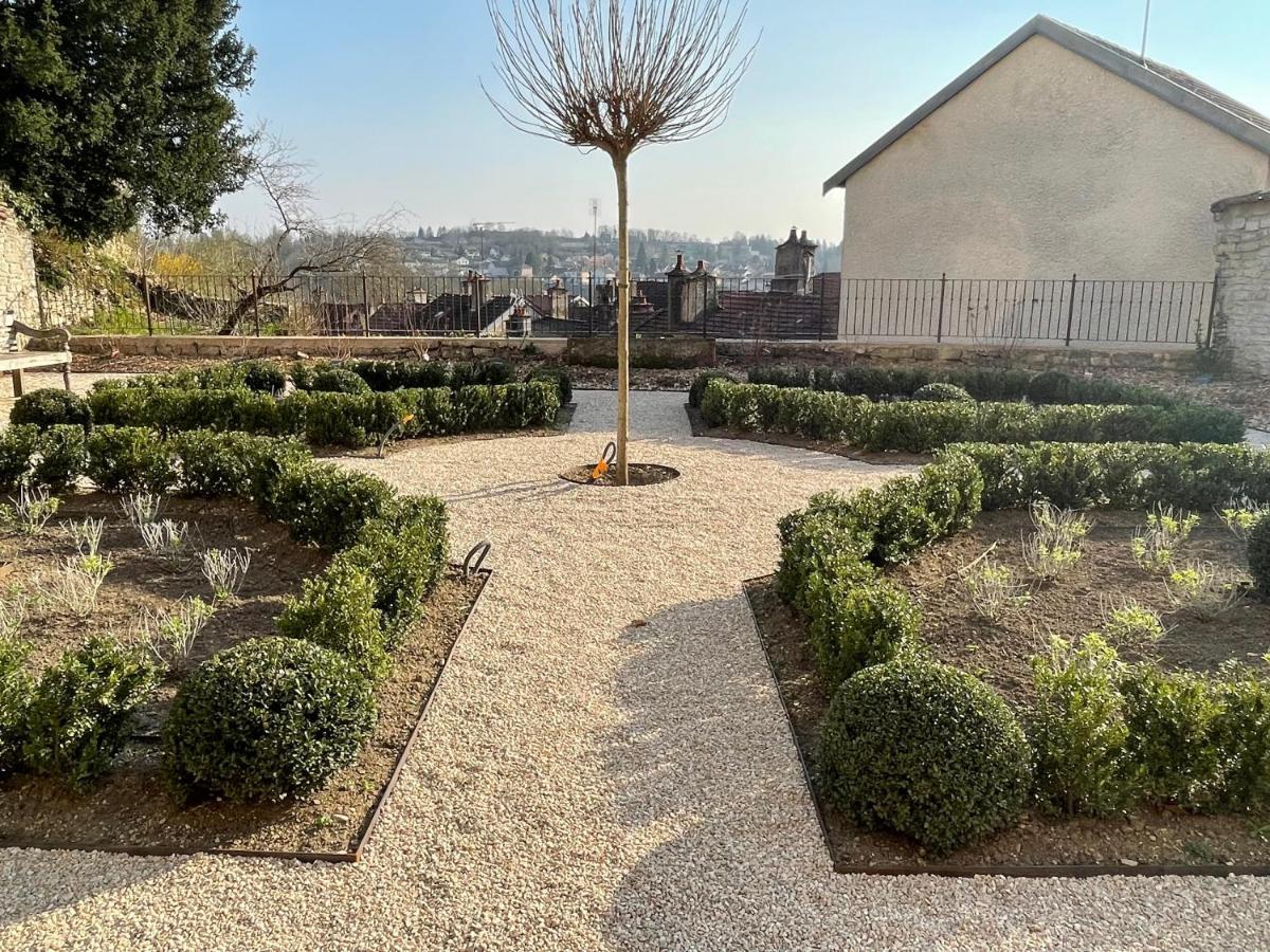 L'Orangerie Bed and Breakfast Neufchâteau Εξωτερικό φωτογραφία
